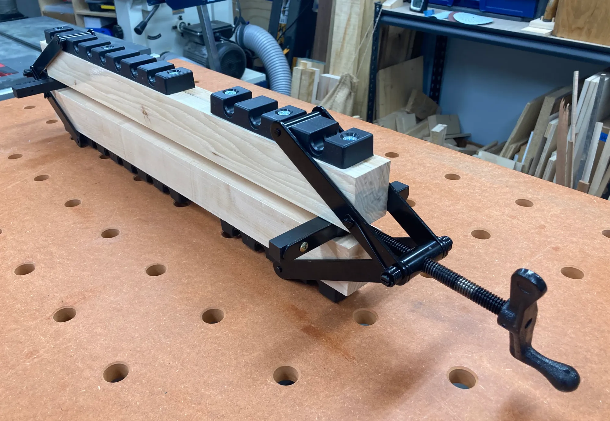 Image showing an assembled 4-way Equipressure clamp.